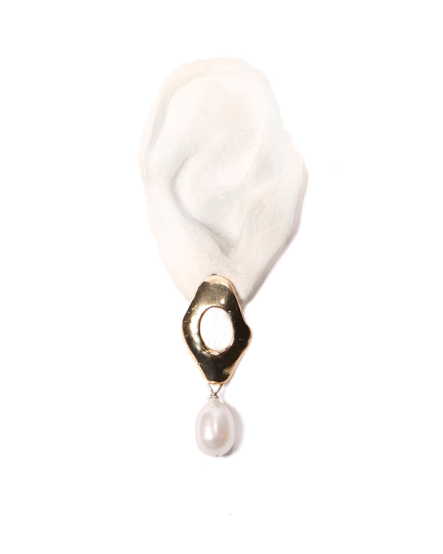 Odette Ren With Pearl Earrings