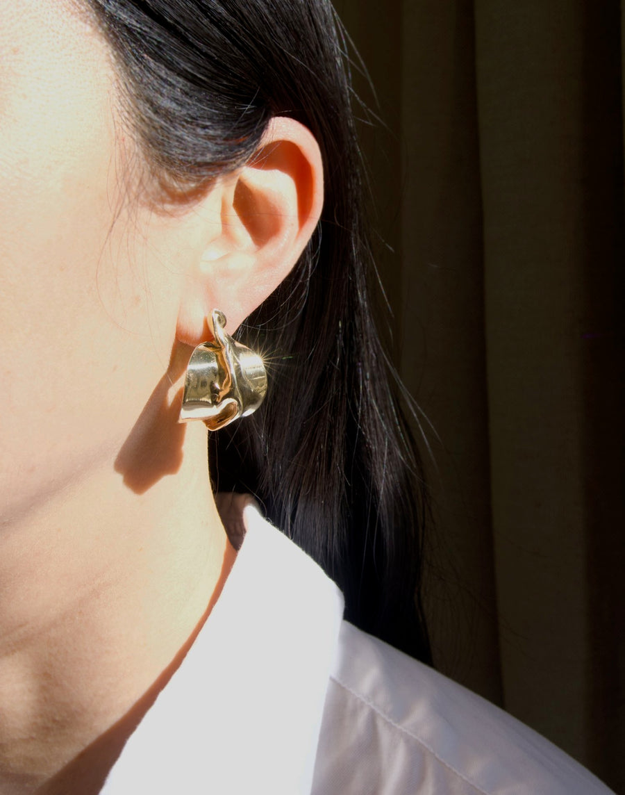 Odette Gaia Hoops