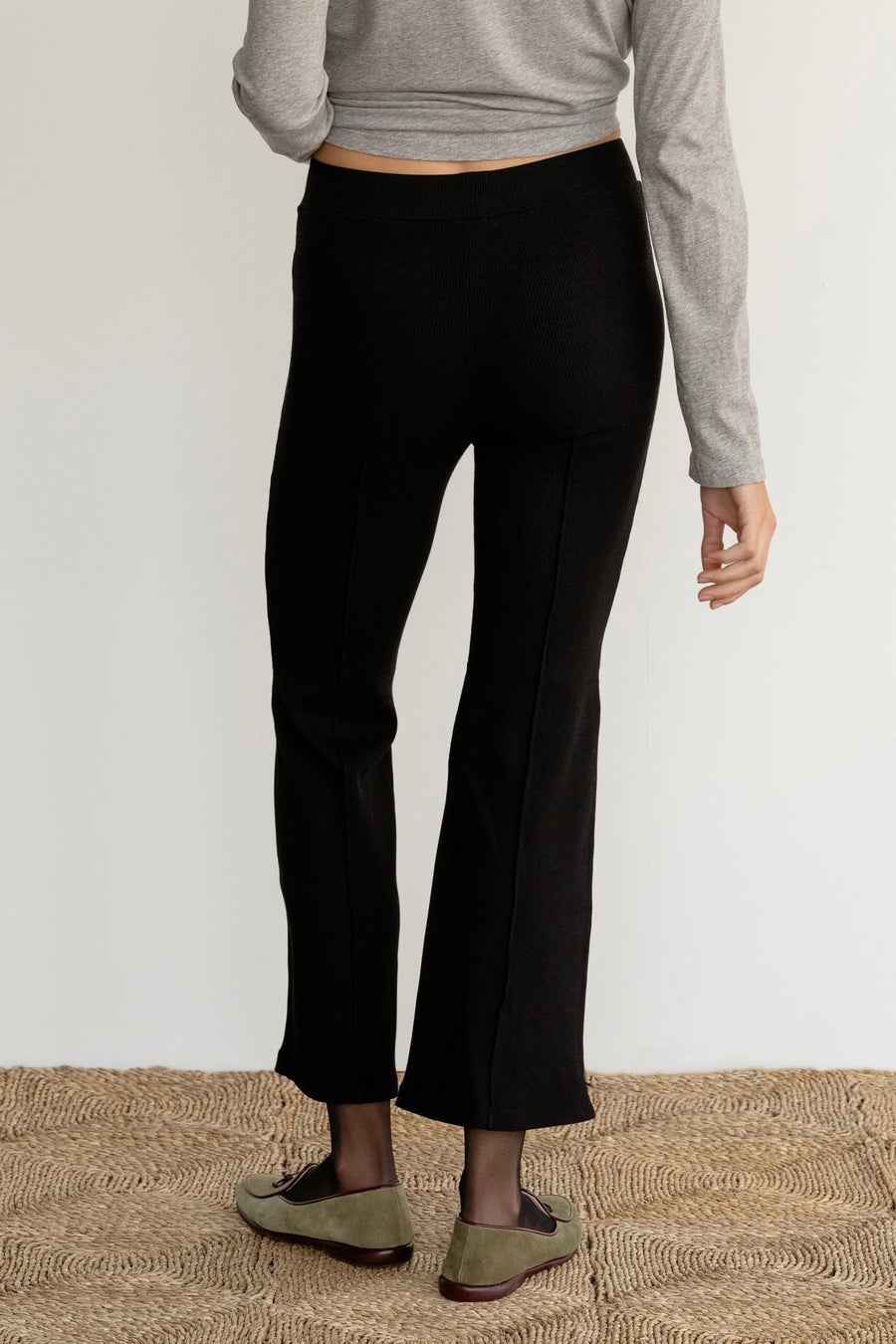 DONNI. The Rib Kick Flare