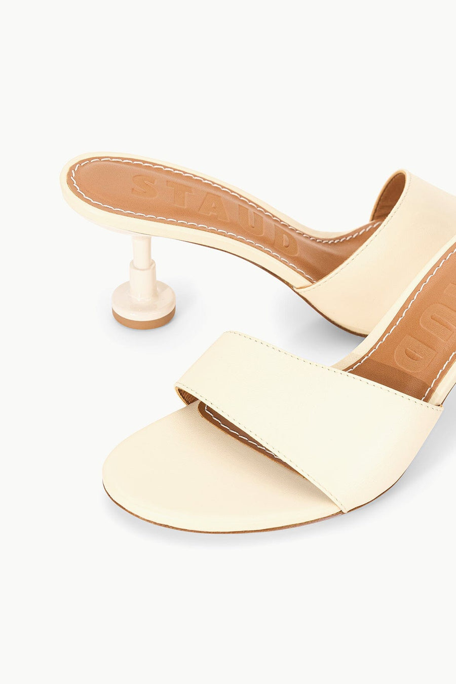 Staud Gardener Kitten Heel