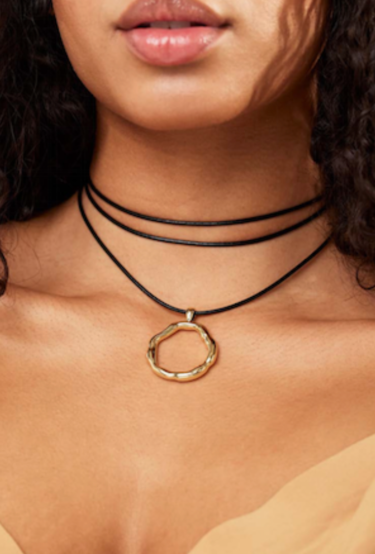 Electric Picks Spellbound Necklace