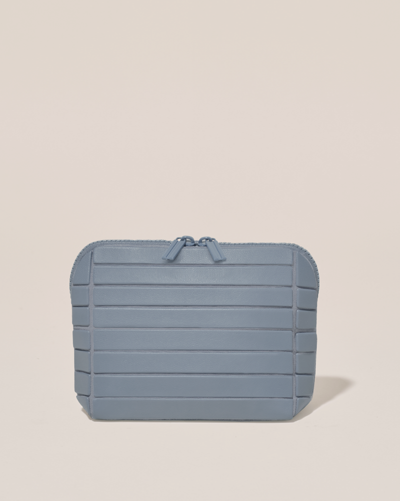 Parallelle The Small Slate Traveller